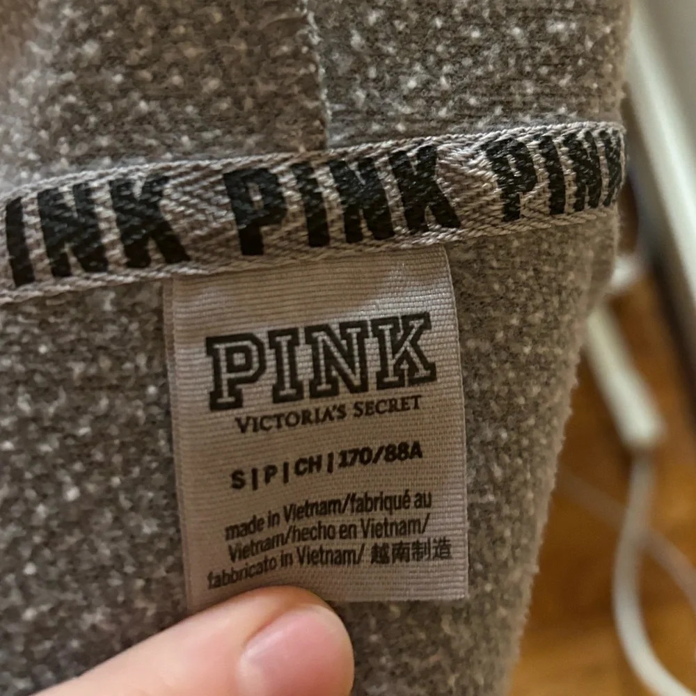 PINK Victorias Secret Logo Cropped Zip-up Hoodie Sweatshirt Small - Picture 11 of 11